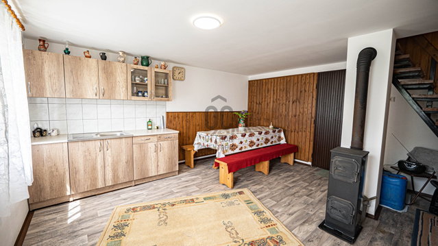 Eladó családi ház, Szekszárdon 21.8 M Ft, 1 szobás