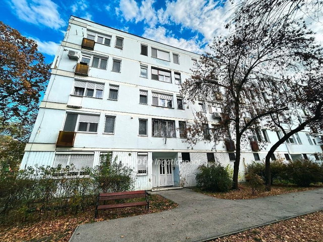 Eladó téglalakás, Nyíregyházán 44 M Ft, 2 szobás