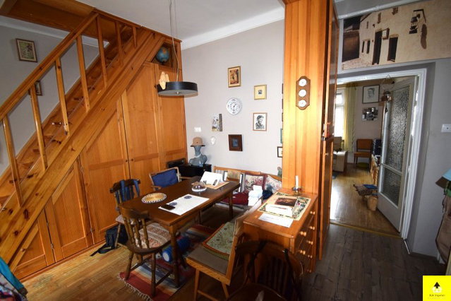 Eladó téglalakás, Győrött 68 M Ft, 3 szobás