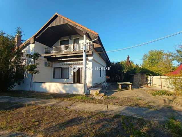 Eladó családi ház, Erdőkertesen 94.9 M Ft, 6 szobás