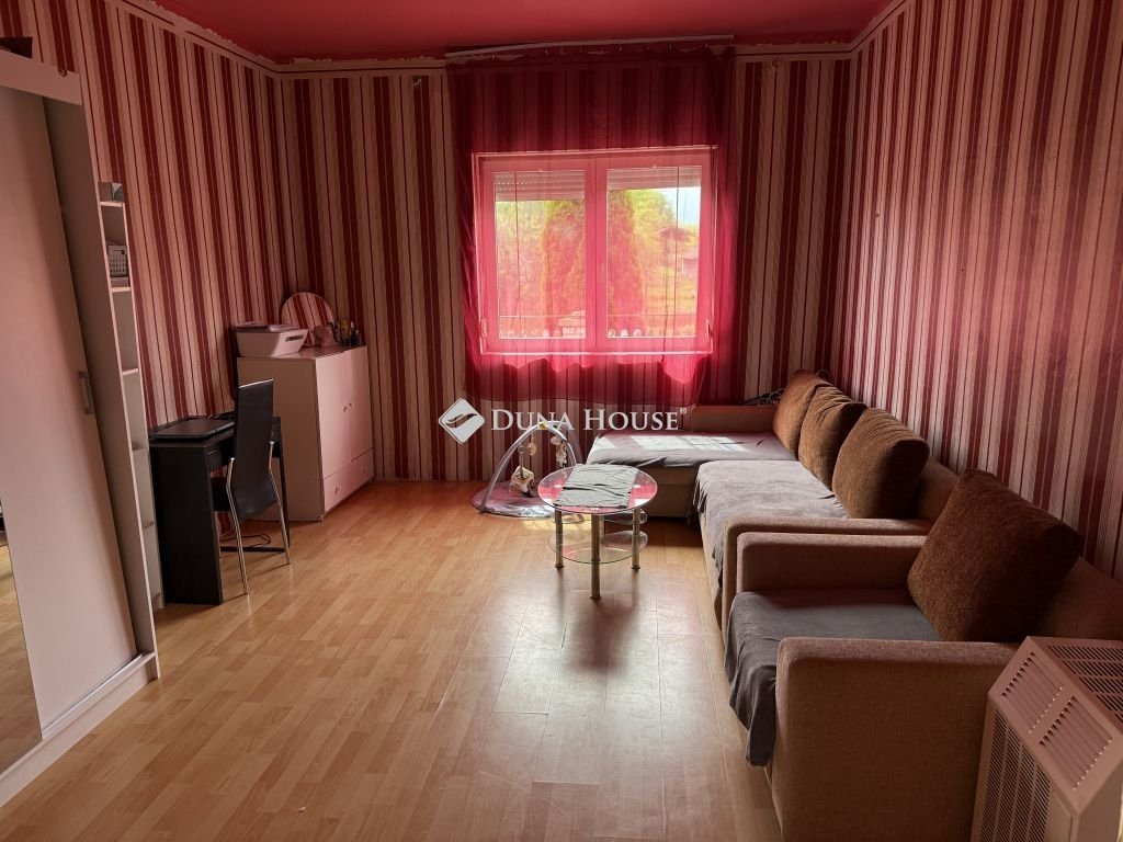 7 bed · 142m² · 34.000.000 ft