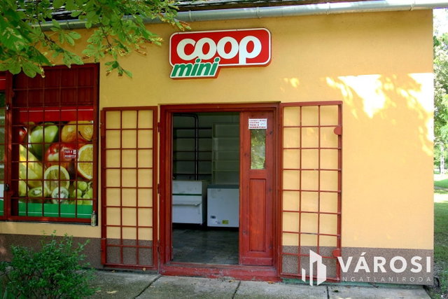 Eladó üzlethelyiség, Hódmezővásárhelyen 14.99 M Ft