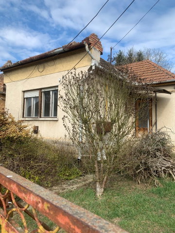 Eladó családi ház, Pétervásárán 6 M Ft, 3 szobás