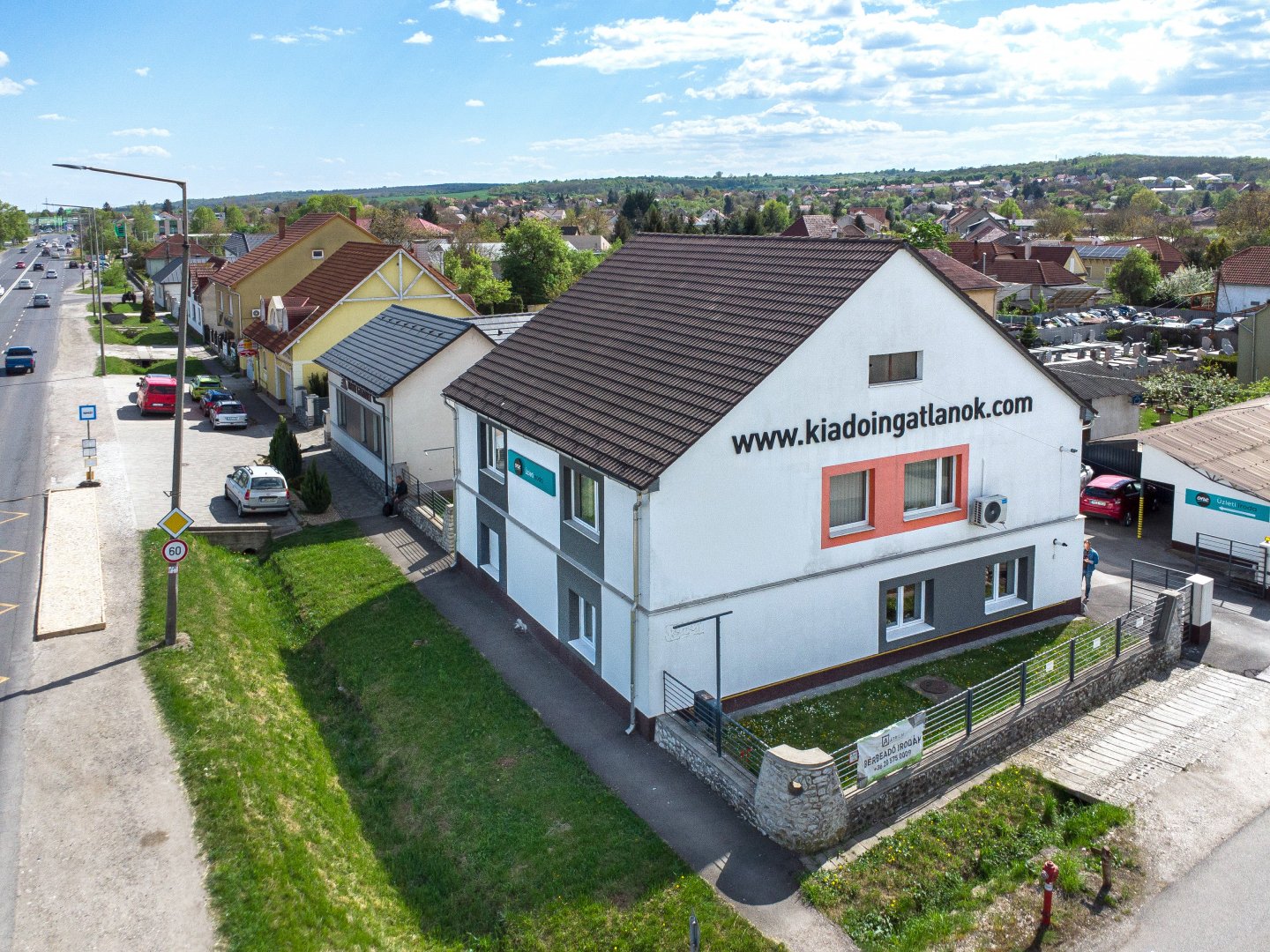60m² · 230.000 ft