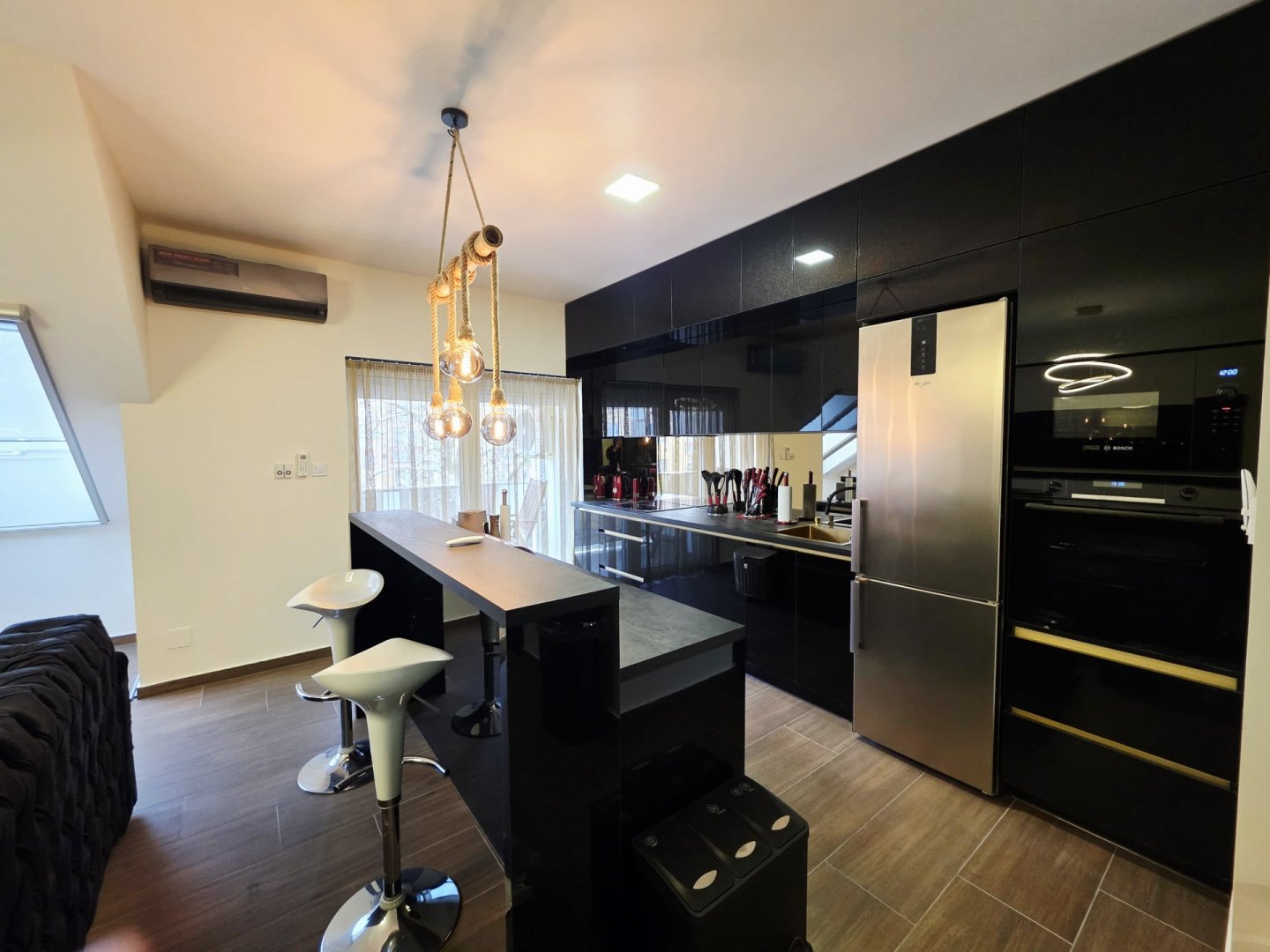 3 bed · 71m² · 250.000 ft