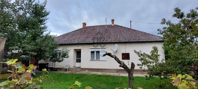 Eladó családi ház, Kisvarsányon 27 M Ft, 3 szobás