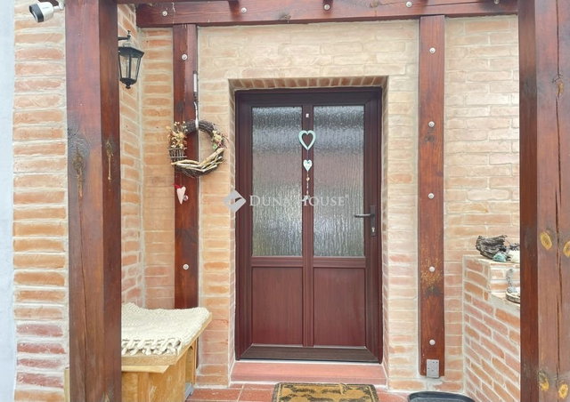Eladó családi ház, Daraboshegyen 52 M Ft, 3 szobás