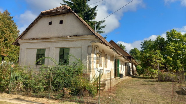 Eladó családi ház, Mucsin 10.9 M Ft, 1 szobás