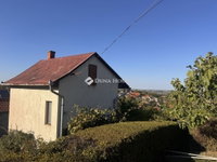 Eladó családi ház, Zalaegerszegen 9.5 M Ft, 1 szobás