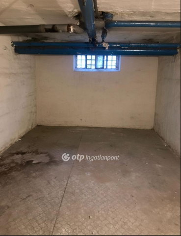 Eladó ipari ingatlan, Budapesten, IX. kerületben 10.9 M Ft