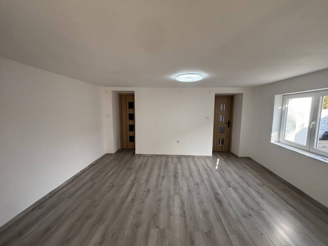 Eladó családi ház, Ongán 42.5 M Ft, 3+1 szobás
