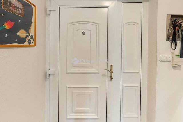 Eladó családi ház, Budapesten, II. kerületben 759.9 M Ft