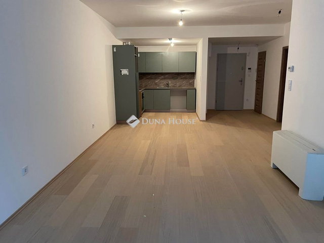 Kiadó téglalakás, albérlet, Szegeden, Bakay Nándor utcában