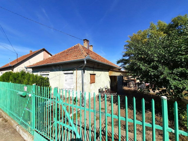 Eladó családi ház, Abonyban 25.99 M Ft, 1+1 szobás