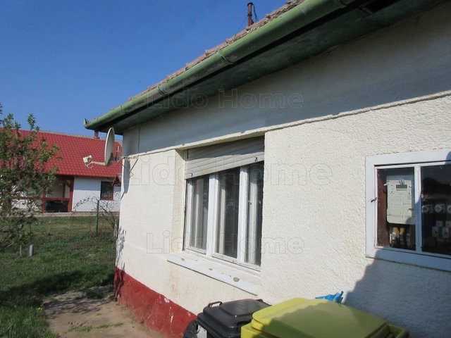 Eladó családi ház, Buzsákon 27.9 M Ft, 3 szobás