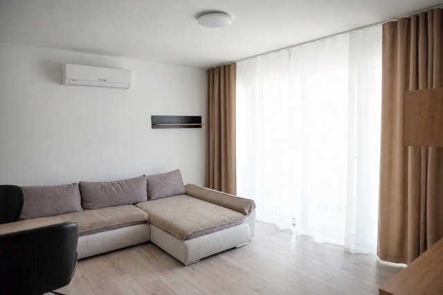Kiadó téglalakás, albérlet, Szegeden 240 E Ft / hó, 2 szobás