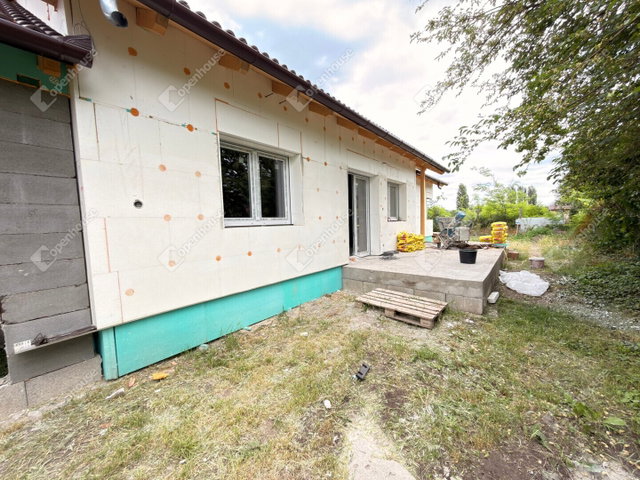 Eladó téglalakás, Monoron 86 M Ft, 3 szobás