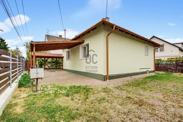 Eladó családi ház, Szentendrén 95 M Ft, 2 szobás