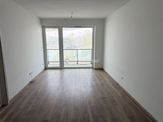 Eladó téglalakás, Budapesten, XIV. kerületben 84.9 M Ft