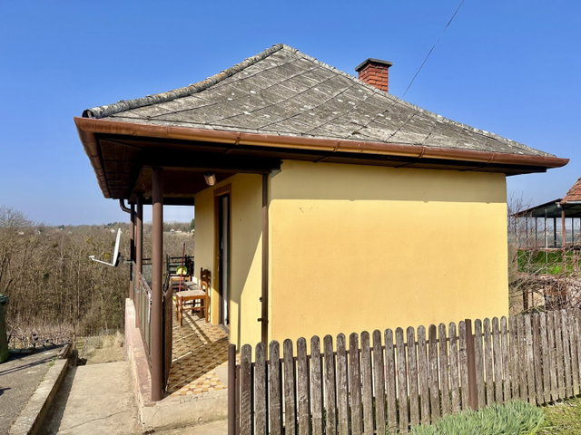 Eladó nyaraló, Babosdöbrétén 5.5 M Ft, 1 szobás