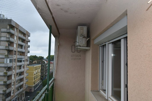 Eladó téglalakás, Zalaegerszegen 43 M Ft, 2 szobás