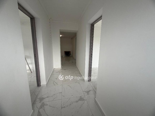 Eladó családi ház, Szabadkígyóson 28.9 M Ft, 2 szobás