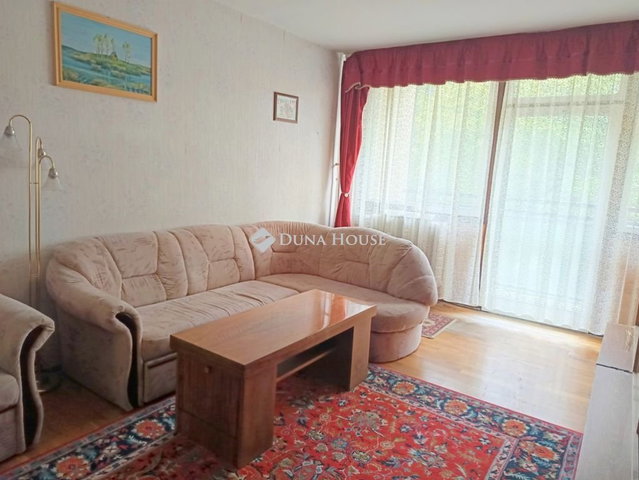 Eladó panellakás, Kaposváron, Nemzetőr soron 41.9 M Ft, 3 szobás