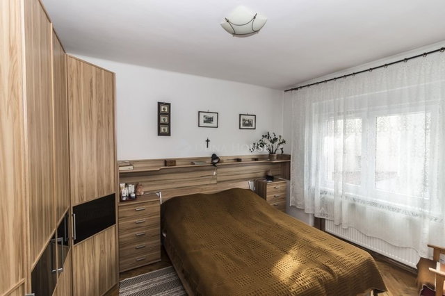 Eladó családi ház, Szombathelyen 79.9 M Ft, 3 szobás