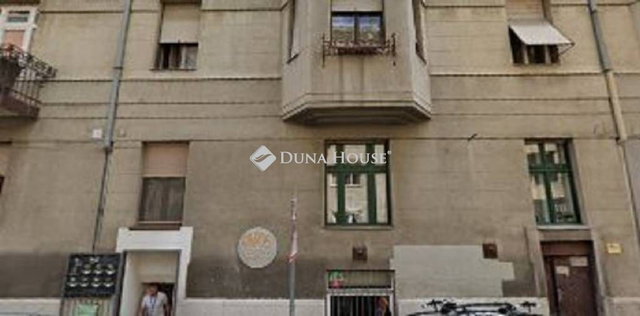 Eladó ipari ingatlan, Budapesten, IX. kerületben, Soroksári úton