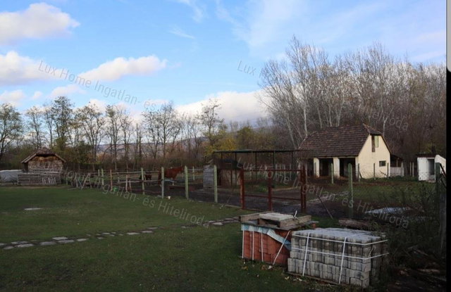 Eladó családi ház, Tatabányán 140 M Ft / költözzbe.hu