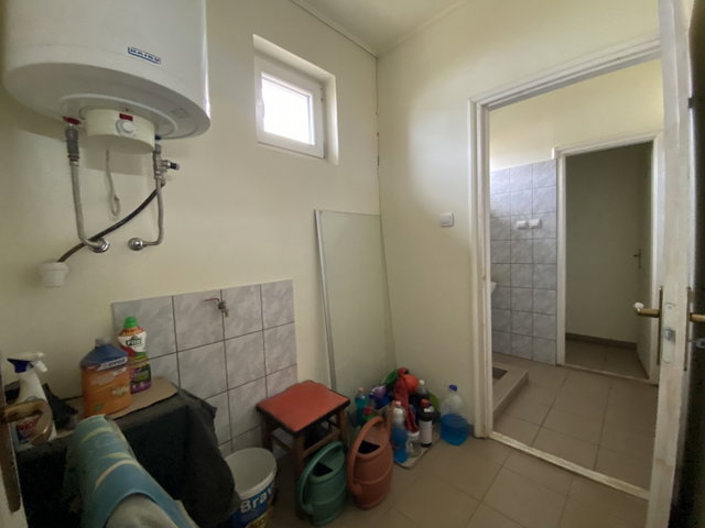 Eladó családi ház, Levelek 40 M Ft, 1+1 szobás