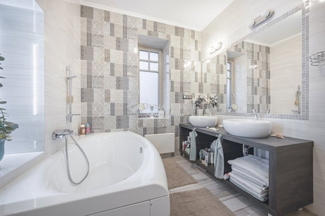 Eladó családi ház, Lajosmizsén 229 M Ft, 5 szobás