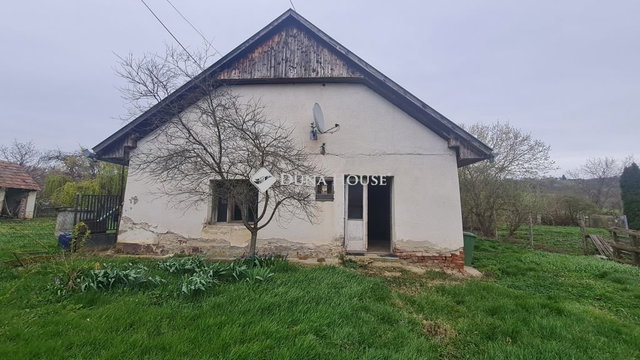 Eladó családi ház, Nemesapátiban 8.5 M Ft, 2 szobás