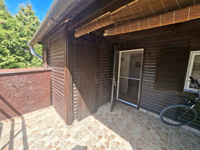 Eladó nyaraló, Gárdonyban 35.9 M Ft, 2 szobás