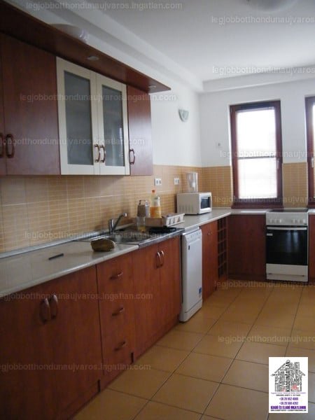 3 bed · 90m² · 350.000 ft