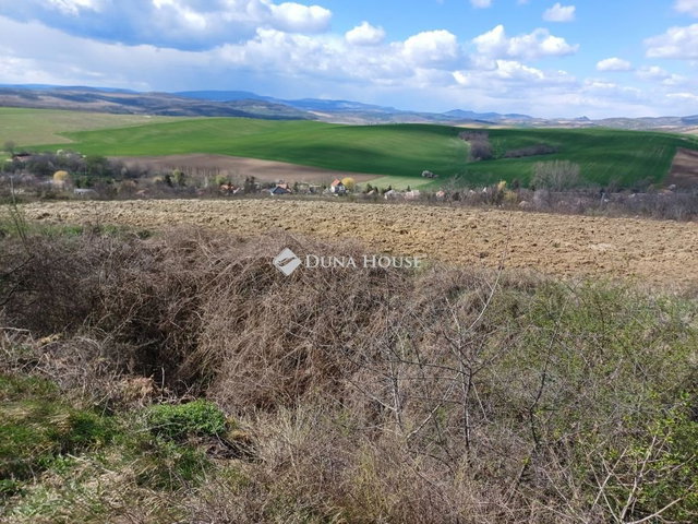 Eladó telek, Únyon 11.1 M Ft / költözzbe.hu