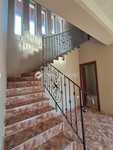 Eladó családi ház, Debrecenben 139.9 M Ft, 4 szobás