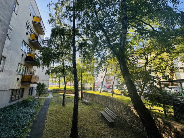 Eladó téglalakás, Győrött 40 M Ft, 2 szobás