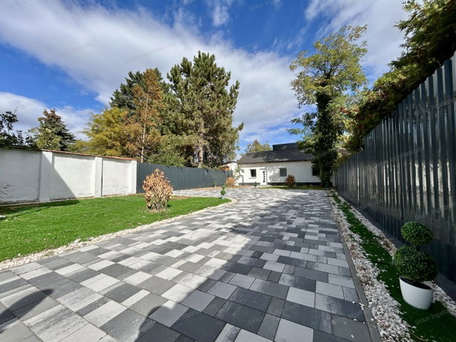 Eladó téglalakás, Budapesten, XVIII. kerületben 49.9 M Ft