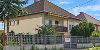 Eladó családi ház, Tápiószentmártonon 65.99 M Ft, 3 szobás