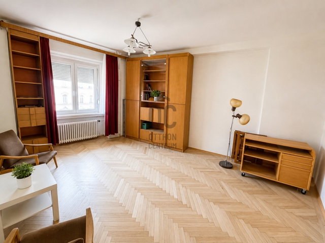 Eladó téglalakás, Budapesten, VII. kerületben 58.99 M Ft