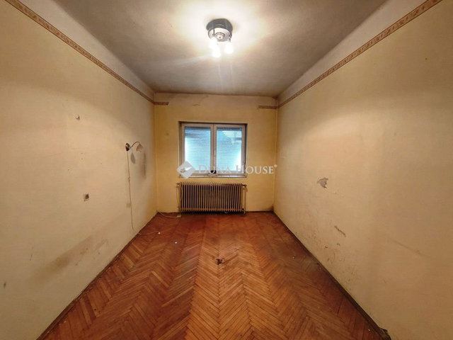 Eladó családi ház, Sopronban 63 M Ft, 2 szobás