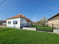 Eladó családi ház, Bátaszéken 15.9 M Ft, 2 szobás