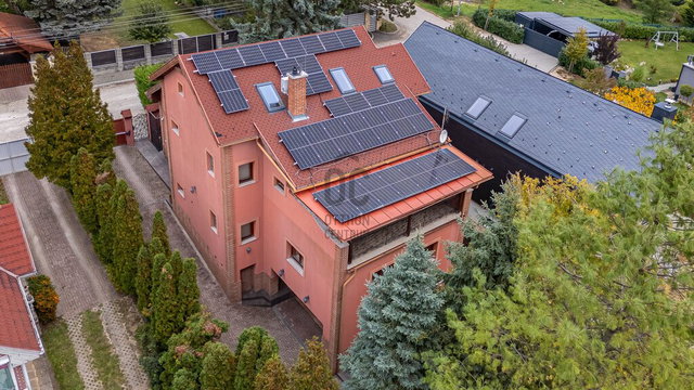 Eladó családi ház, Nagykovácsiban 199 M Ft, 6 szobás