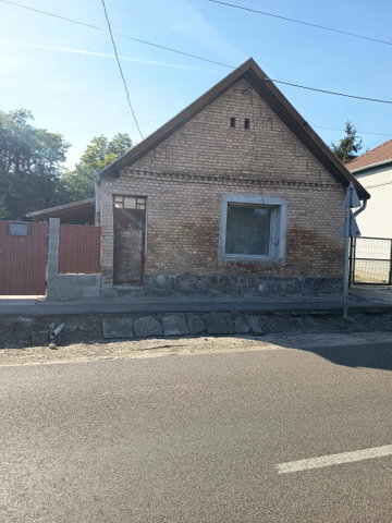 Eladó családi ház, Ecséden 25.5 M Ft, 2 szobás