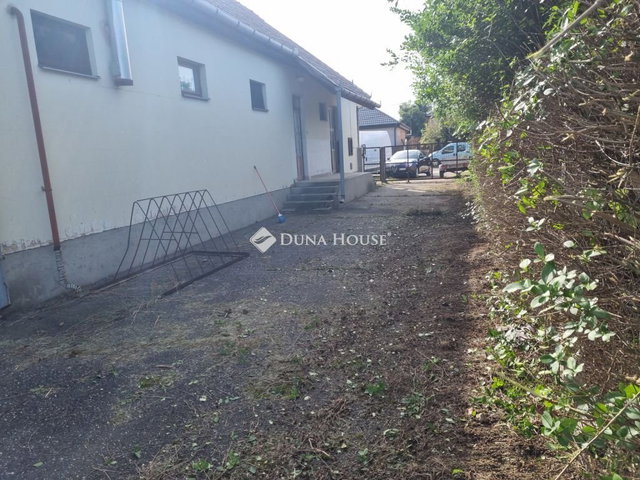 Eladó ipari ingatlan, Geszteréden 34 M Ft / költözzbe.hu
