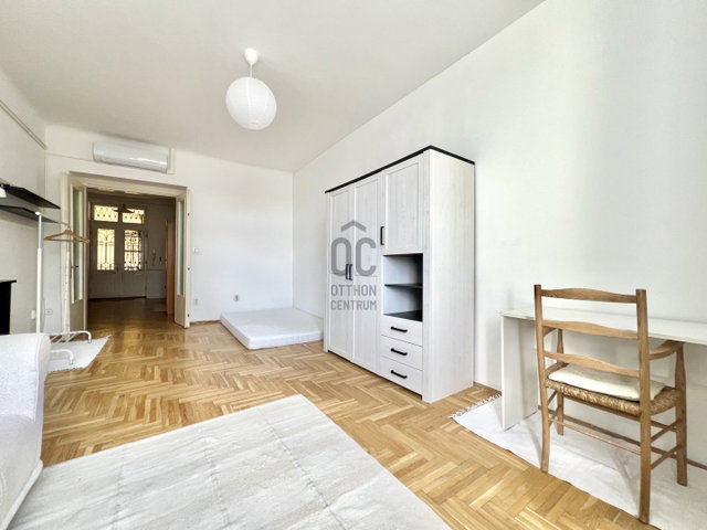 Kiadó téglalakás, albérlet, Budapesten, VIII. kerületben