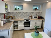 Eladó családi ház, Székesfehérvárott 90 M Ft, 5 szobás