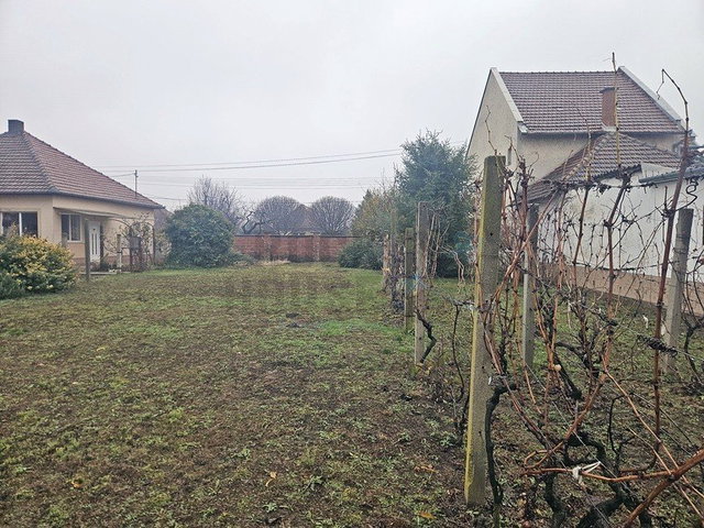 Eladó telek, Békéscsabán 10.8 M Ft / költözzbe.hu