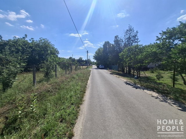 Eladó telek, Szegeden 7.7 M Ft / költözzbe.hu